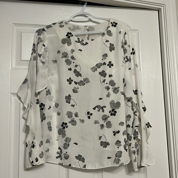 Blouse - Picture 1 of 2
